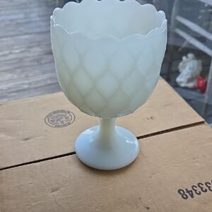 Elegant White Milk Glaaa Compote Globet  Vintage.
